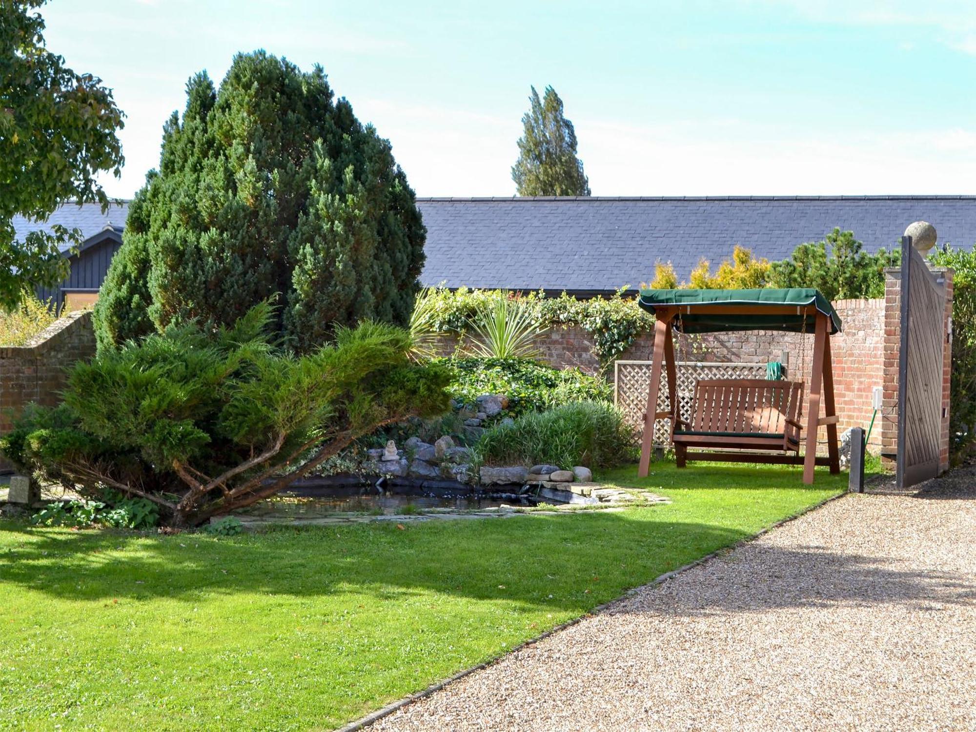 Lake House Cottage Finchingfield Exterior foto